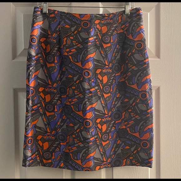 Ann Taylor Geometric Print 100% Silk Lined Mini Skirt Size 14 - Picture 1 of 8